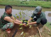 Cegah Kerusakan Lingkungan, Sektor 5 Citarum Harum Sub 3 Tanam Pohon di Bantaran Sungai
