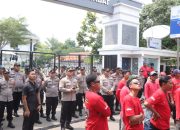 Aksi Pra-Mayday Buruh di Indramayu Berlangsung Kondusif