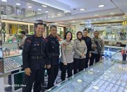 Rawan Perampokan, Satuan Pam Obvit Polres Metro Jakarta Selatan Sambangi Obvit Toko Emas