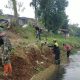 Sektor 22 Citarum Harum Sub 6 Perapihan Bantaran Sungai Cipamokolan