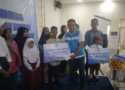 Yaga Yingde Group Berikan Bantuan Pada 15 Siswa Berprestasi di Pangandaran