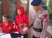 Brimob Polda Jabar Sambangi Car Free Day di Cipanas Cianjur