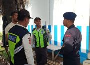 Brimob Polda Jabar Sampaikan Pesan Kamtibmas di Kawasan KIIC Karawang