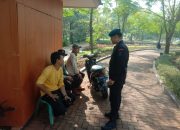 Brimob Polda Jabar Sampaikan Pesan Kamtibmas di Sekitar Cikampek