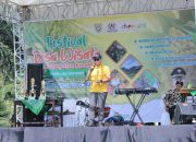 Festival Desa Wisata Kalikesek Dikunjungi Ribuan Masyarakat Untuk Melihat Kirab Budaya