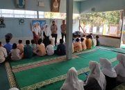 Bentuk Kepedulian Sosial, Polsek Ciputat Timur Santuni Yayasan Yatim Piatu