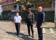 Brimob Polda Jabar Sampaikan Pesan Kamtibmas di Objek Wisata Cipanas Garut
