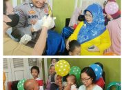 Bhabinkamtibmas Kelurahan Ragunan Monitoring PIN Polio Dengan Menghibur Anak – Anak