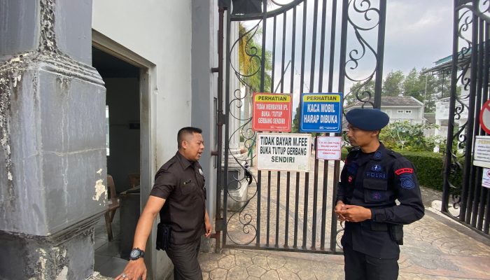 Brimob Polda Jabar Cegah Gangguan Kamtibmas di Lingkungan Perumahan