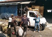 PWPIG dan Lsm GMB Jumat Bersih di Lingkungan Pasar Gedebage Bandung