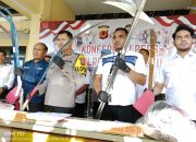 Polres Indramayu Tindak Tegas Pelaku Tawuran, 18 Orang dan 24 Senjata Tajam Berhasil Diamankan