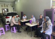 Perkuat Sinergi, Bhabinkamtibmas Pamulang Timur Sampaikan Pesan Kamtibmas saat Sambang Lurah