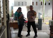 Sambangi Security Perumahan, Bhabinkamtibmas Sampaikan Pesan Kamtibmas