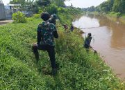 Sektor 5 Citarum Harum Sub 2 Pembersihan Rumput Liar dan Penataan Bantaran Sungai Citarum