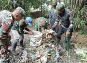 Di Penghujung Tahun 2024, Sektor 5 Citarum Harum Sub 3 Gencar Pembersihan Sampah di TPS Liar