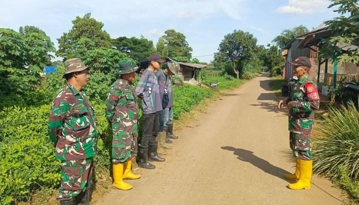 Pimpin Apel Pagi, Dansub 2 Peltu Syahril Berikan Arahan Kepada Anggota dan Gober 