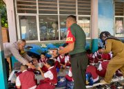 Bhabinkamtibmas Pantau Program Makan Gizi Gratis di SDN Lengkong Gudang
