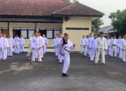 Tingkatkan Kemampuan, Anggota Satbrimob Polda Jabar Latihan Beladiri