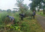 Ciptakan Kebersihan Lingkungan, Satgas Citarum Harum Sektor 5 Sub 2 Bersama Gober Kerja Bakti di Bantaran Sungai