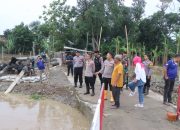 Kapolres Indramayu Tinjau Wilayah Terdampak Banjir Akibat Luapan Kali Cimanuk