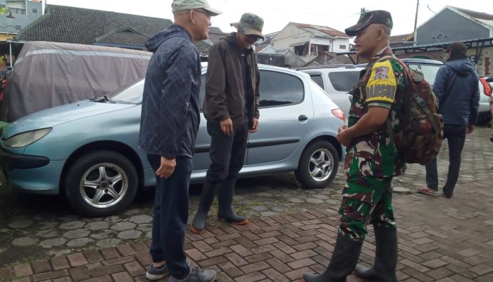 Sektor 22 Citarum Harum Sub 3 Patroli dan Edukasi Warga Pentingnya Menjaga Kebersihan