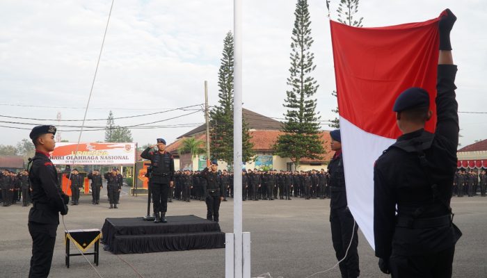 Satbrimob Polda Jabar Gelar Upacara Peringatan Hari Olahraga Nasional ke-42
