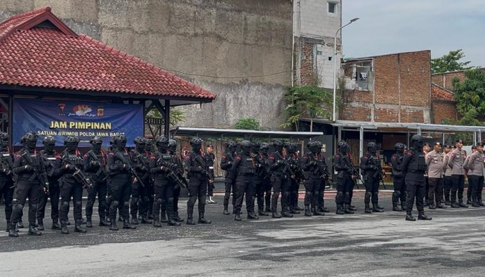 Kunjungan Kerja Wadansat Brimob Jabar Tekankan Kesiapsiagaan Personel di Wilayah Garut
