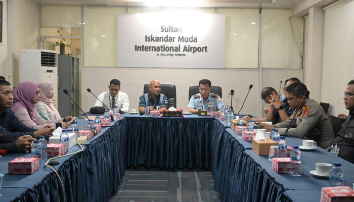 Lanud Sultan Iskandar Muda Gelar Coffee Morning dan Rapat Koordinasi Bahas Pencegahan Penyelundupan Narkoba Di Bandara SIM