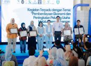 Keliling Kota Mangga, Ibu Wapres Ajak Warga Kembangkan Usaha dan Manfaatkan Medsos untuk Promosi