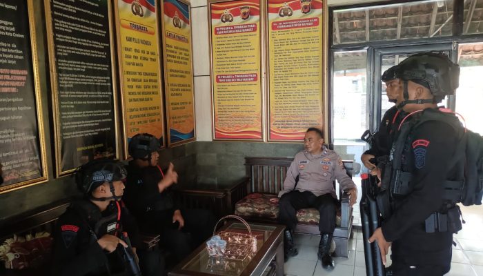Brimob Jabar Gencarkan Patroli Harkamtibmas di Wilayah Hukum Polresta Cirebon