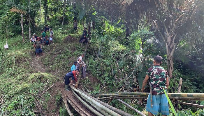 Prioritaskan Produksi Akhir Tahun, KPH Banyumas Barat Bergerak Cepat Amankan Akses Angkutan Getah Pinus