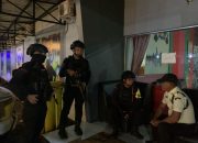 Patroli Dialogis Malam, Brimob Jabar Jaga Kamtibmas di Kabupaten Tasikmalaya – Ciamis