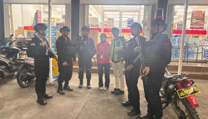 Patroli Dialogis Brimob Jabar di Wilayah Lembang