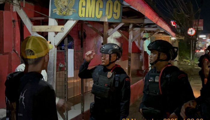 Patroli Dialogis Brimob Jabar Jaga Kamtibmas di Jalur Cibiru – Cinunuk