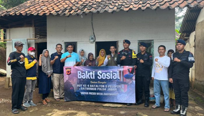 Brimob Jabar Peduli : Batalyon D Pelopor Gelar Baksos Nyandung di Cineam Tasikmalaya