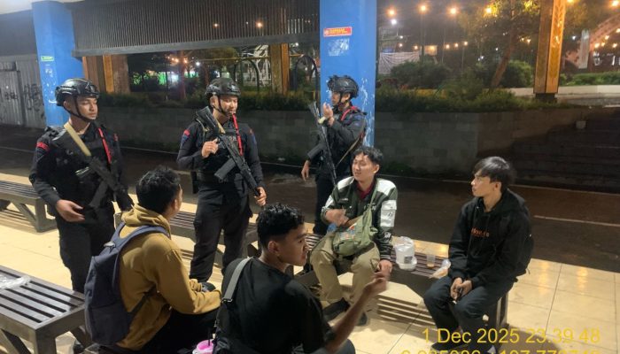 Patroli Brimob Jabar Jaga Kondusifitas Malam di Cicalengka – Rancaekek