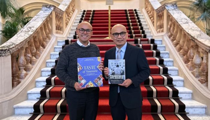 Buku Rasa Bhayangkara Nusantara Terbit dalam Bahasa Inggris, Diberikan pada Dubes