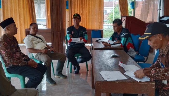 Perhutani KPH Banyumas Barat dan Pemdes Pamulihan Bersinergi Tanggulangi Hama Pinus