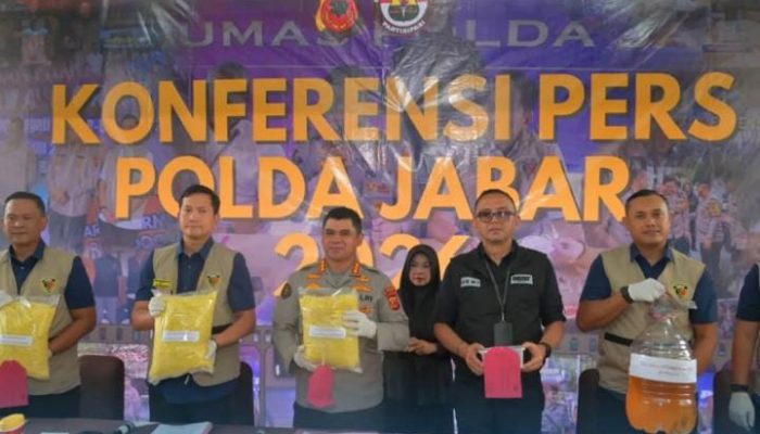 Polda Jabar Bongkar Pabrik Mie Basah Berformalin di Garut