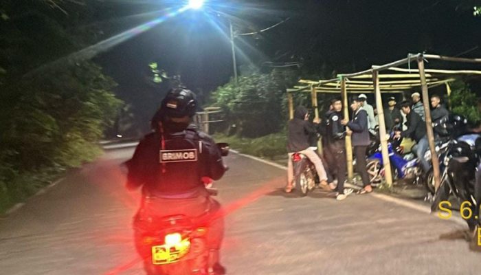 Cegah Aksi Balap Liar, SPP Batalyon A Pelopor Satbrimob Polda Jabar Patroli Harkamtibmas di Wilayah Kiara Payung