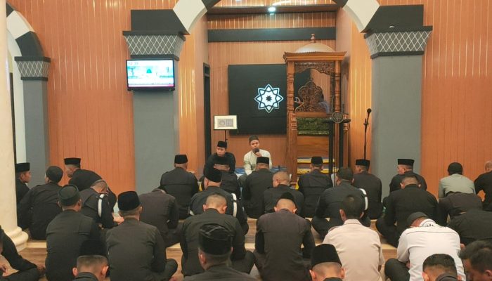 Brimob Jabar Gelar Shalat Ghaib untuk Korban Insiden di Maluku