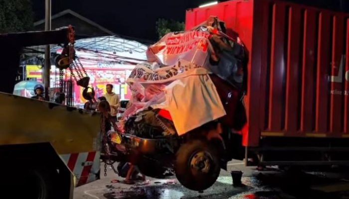 Kecelakaan Beruntun Libatkan Empat Kendaraan di Buah Batu Tiga Orang Terluka