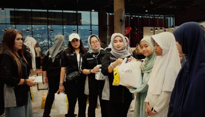 Wawargian Community Ajak Yatim dan Difabel Buka Puasa Bersama