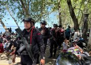 Brimob Polda Jabar Maksimalkan Pengamanan Wisata Pangandaran Saat Idul Fitri