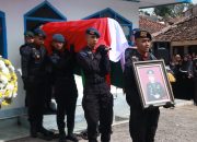 Kapolda Jabar Pimpin Upacara Pemakaman Perwira Polri di Ciwidey