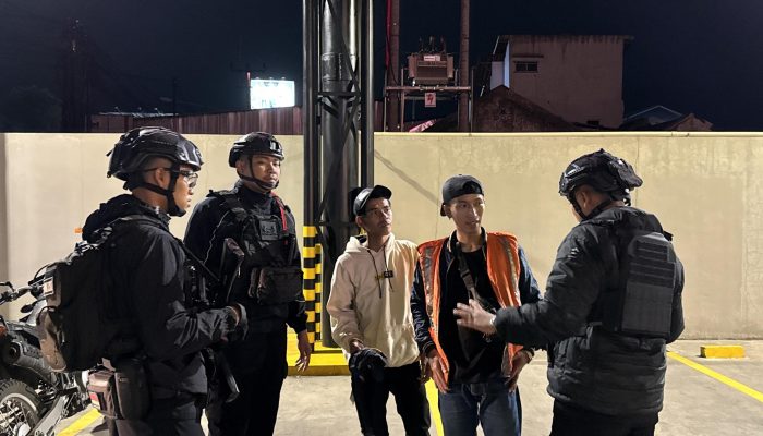 Patroli SPP Kompi 4 Batalyon A Pelopor Intensifkan Harkamtibmas di Cileunyi–Jatinangor