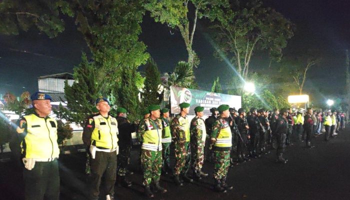 Brimob Jabar Gelar Patroli KRYD di Garut, Jaga Keamanan Malam Akhir Pekan