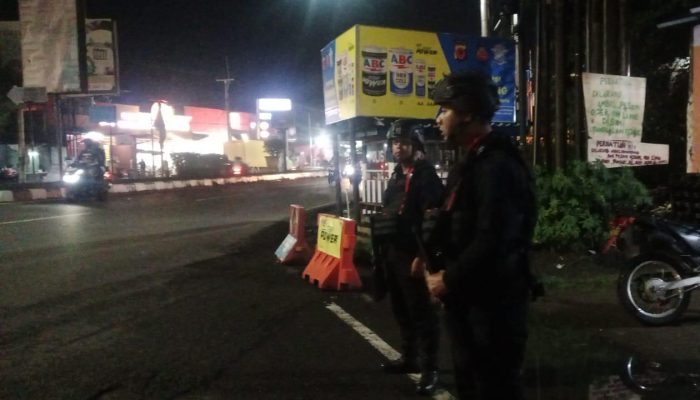 Brimob Polda Jabar Intensifkan Patroli Ramadhan di Cirebon Kota