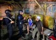 Patroli Malam Brimob Jabar di Lembang: Hadirkan Rasa Aman bagi Masyarakat di Akhir Pekan