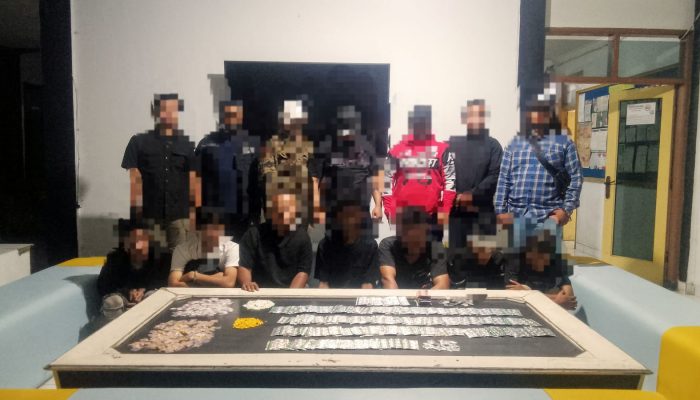 Den Intel Kodam III/Siliwangi Amankan 7 Orang Terkait Peredaran Obat Terlarang Tipe G di Bandung